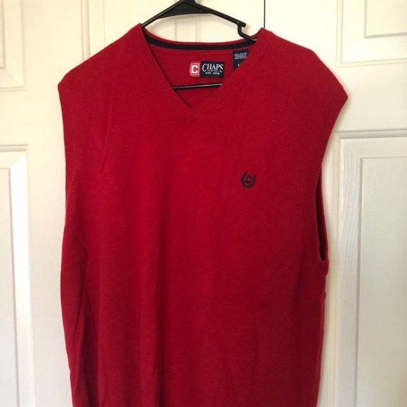 CHAPS MEN'S SIZE S SWEATER VEST RED W/ NAVY LOGO V NECK CHRISTMAS HOLIDAY NWT - Picture 2 of 10
